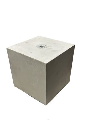 Merkproduct Betonpoer 20x20 en 20 cm hoog grijs M16