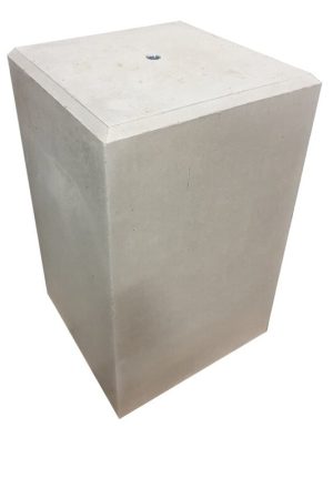 Korting Betonpoer 30x30 en 50 cm hoog grijs M16