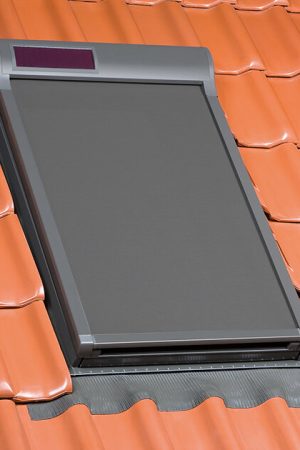 Alleen Vandaag Fakro AMZ Screen Solar (092) 94x180 cm