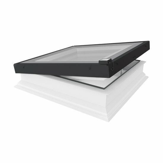 Uitverkoop Fakro lichtkoepel vlak glas elektrisch DEG 80x80 cm