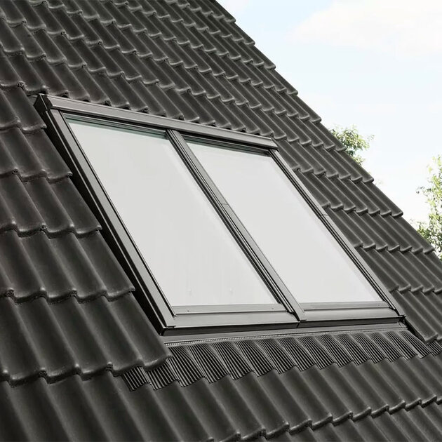 Aanbieding Velux 2-in-1 symmetrisch dakraam GGLS FFK08 2066 (127x 40) excl. gootstuk
