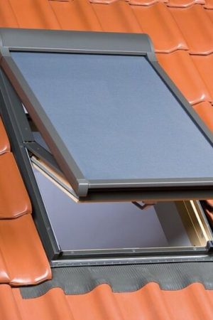 Fakro AMZ Komfort Z-Wave buitenzonwering elektrisch (090) antraciet Beperkte Voorraad